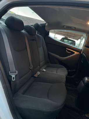 Hyundai avante image 5