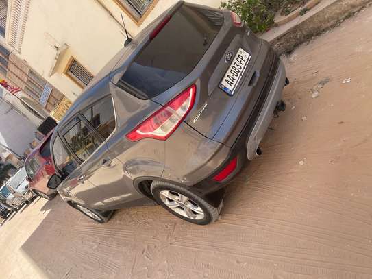 ford escape image 4