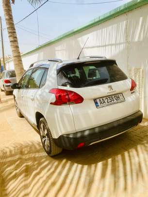 Peugeot 2008 2015 image 5