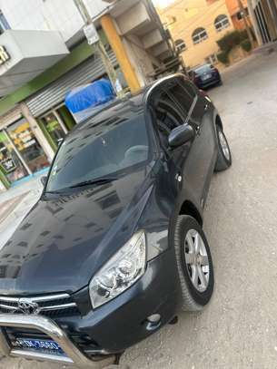 Toyota Rav 4 a louer image 3
