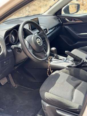 Mazda 3 image 9