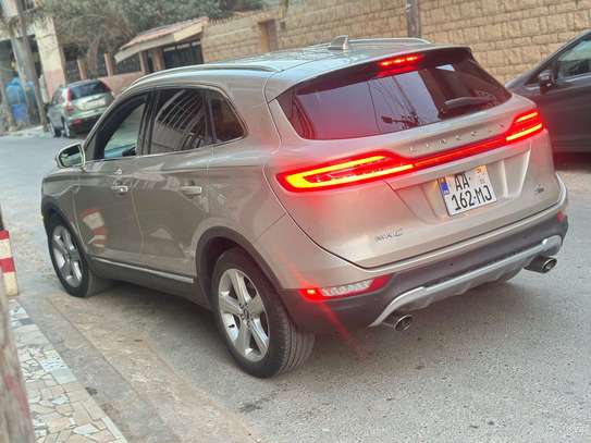 LINCOLN
 MKC image 11
