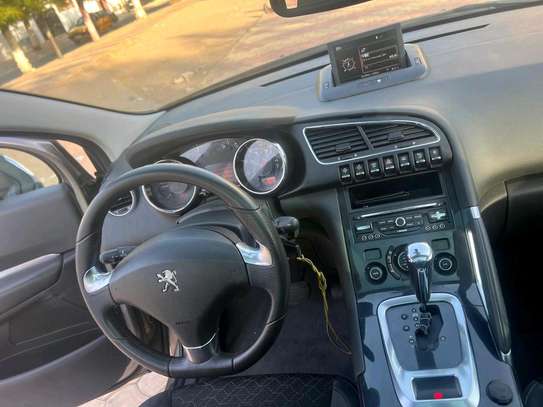 Peugeot 3008 2016 image 10