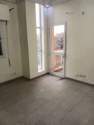 Appartement à louer a libéré 5 côté rond 6 image 6