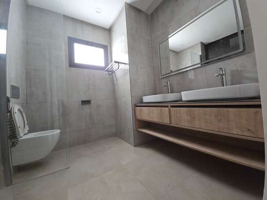 APPARTEMENT NEUF F4 À FANN MERMOZ image 14