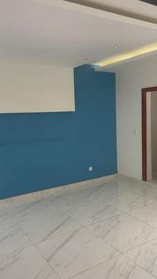 APPARTEMENT AUX MAMELLES image 3