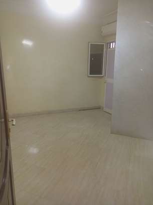 Appartement en forme de villa a Mermoz image 3