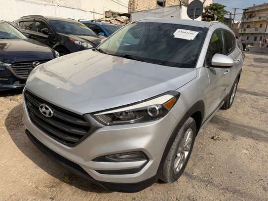 Hyundai Tucson 2018 image 2