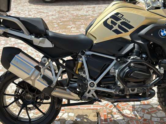 BMW gs R1200 standard image 4