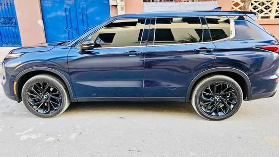 Mitsubishi outlander 2022 image 1