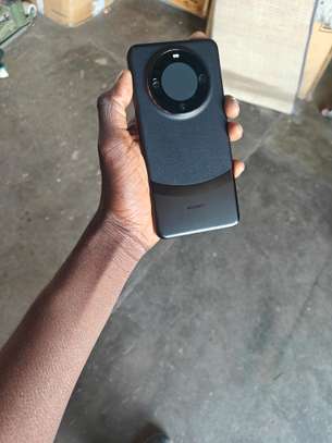 HUAWEI MATE 60 PRO PLUS image 7