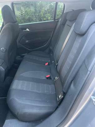 PEUGEOT 308 T9 AUTOMATIQUE DIESEL image 8