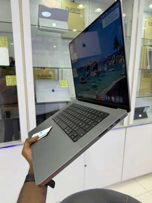 MacBook Pro M2 Pro 32Go 1To 16pouces image 4