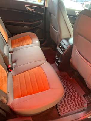 2018 Ford Edge image 5