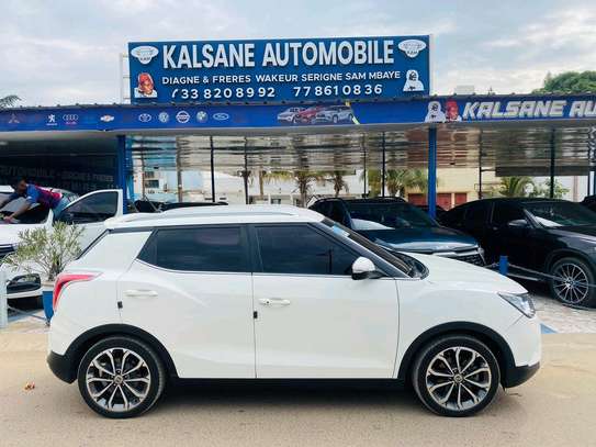 Ssangyong tivoli 2017 image 1