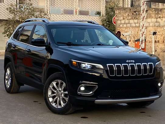 JEEP CHEROKEE LATITUDE 2019 image 1