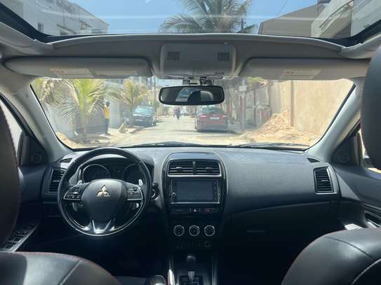 Mitsubishi Rvr Gt w2018 image 8