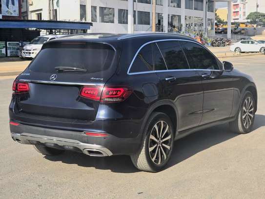 2020 Mercedes glc 300 image 8