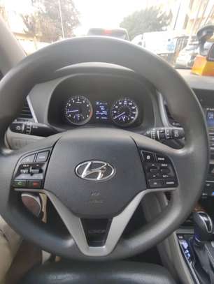 Hyundai Tucson image 4