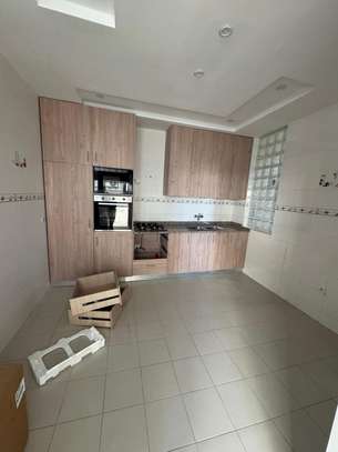 Appartement à louer aux Almadies image 10