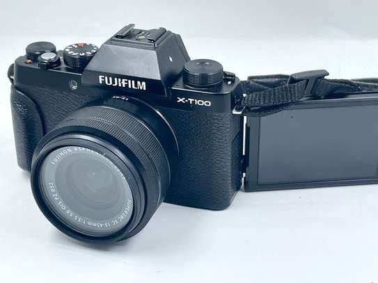 Fujifilm X T100 image 2