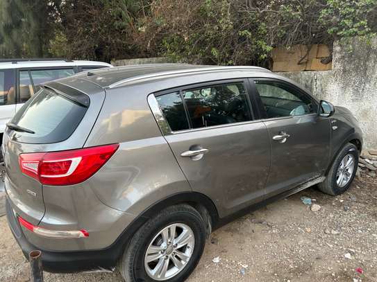 Kia Sportage en parfait état. Aucun probleme a signaler. image 7