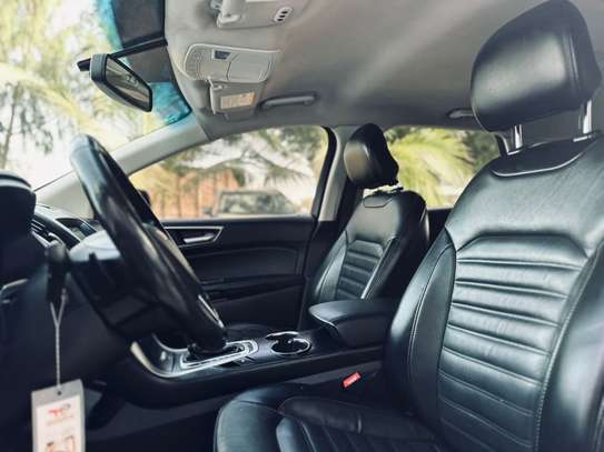 Ford edge titanium image 8