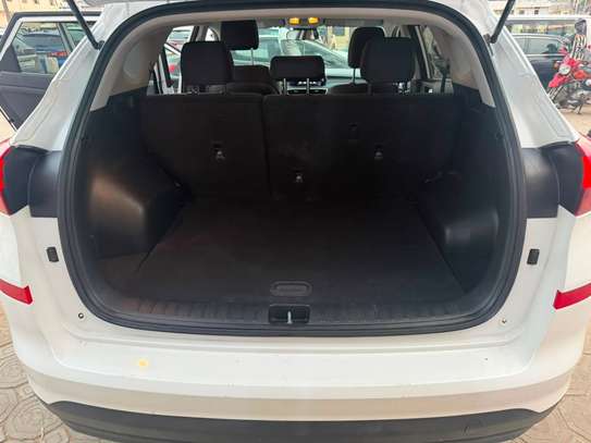 Je vends ma Hyundai Tucson 2020 AWD image 7