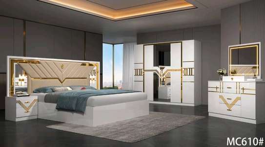 Chambre À Coucher image 3