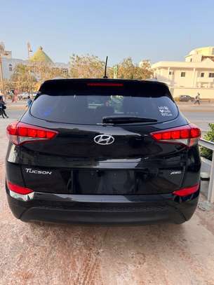 Hyundai Tucson image 3