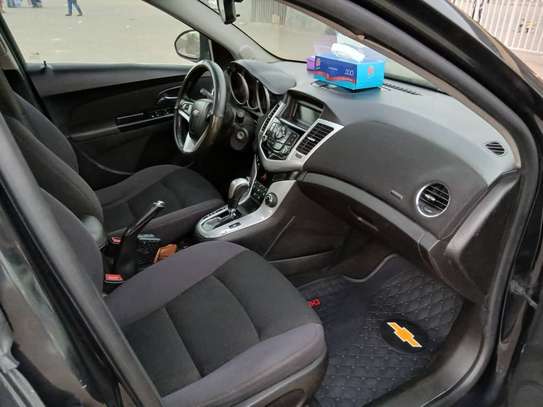 Chevrolet Cruze LT image 7