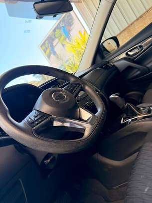 Nissan rogue image 7