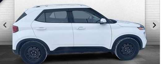 Hyundai venue 2022 image 6