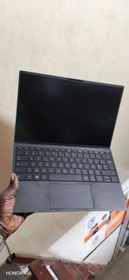 Dell XPS 9300 image 3