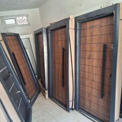 Porte entrée de sécurité neuve dans leur emballage image 11