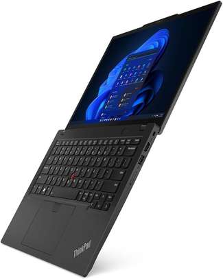 Lenovo ThinkPad X13 Gen 4 image 5