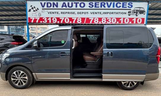 Hyundai Starex 9 places VIP 2019 Exclusive image 12