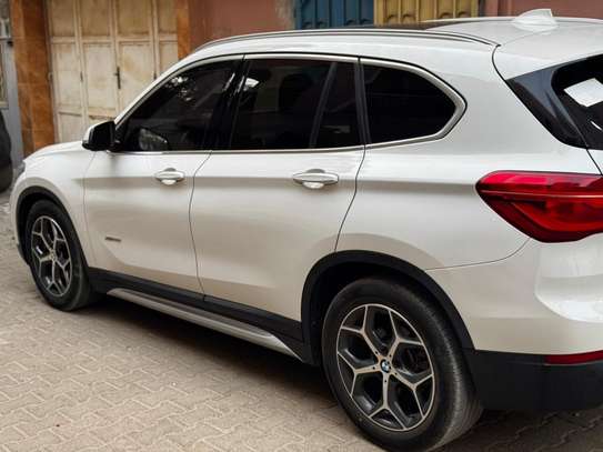 BMW X1 2016 image 11