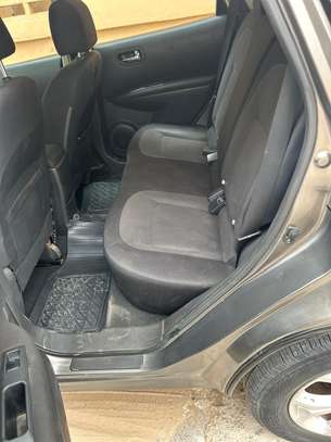 Nissan Rogue image 3