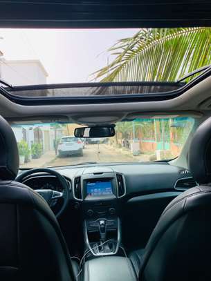 Ford Edge titanium image 9