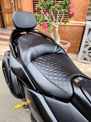 YAMAHA TMAX DX 2019 image 13