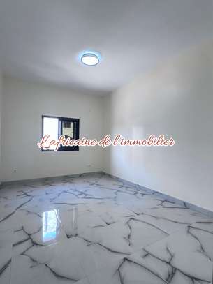 Appartement F3 à louer aux Mamelles image 9
