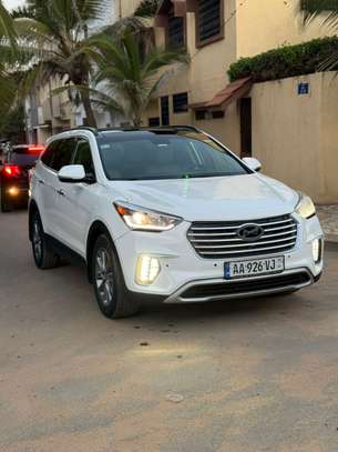 Hyundai Santafé image 8