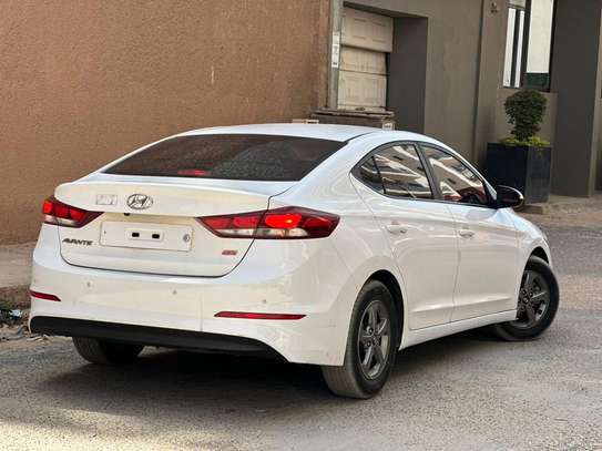 Hyundai Avante 2016 image 8