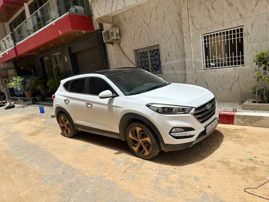 Location hyundai Tucson image 3