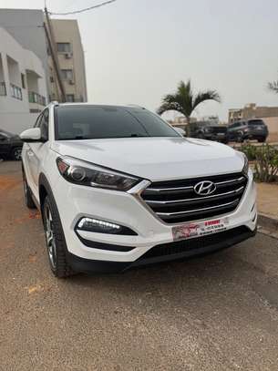 Hyundai tucson 2017 image 4
