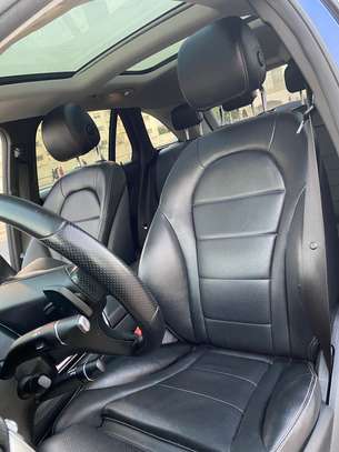 MERCEDES GLC 300 2017 image 13
