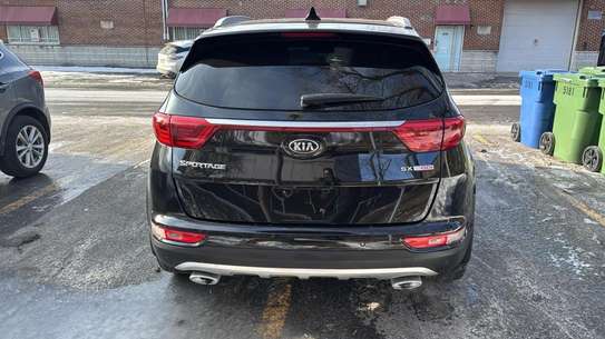 Kia sportage SX image 6