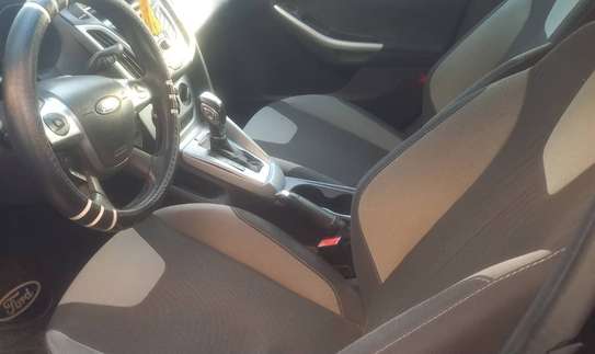 FORD FOCUS 2012 image 2