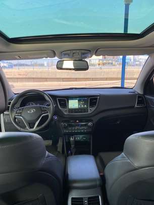 Hyundai Tucson full options image 7